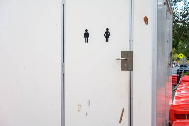 Best Portable restroom trailer rental  in Grandview, IL